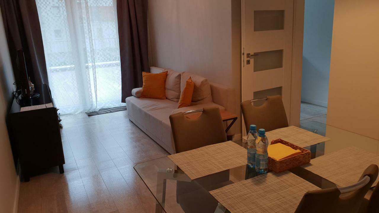 Apartament Apartament nad Odrą z tarasem Wrocław Zewnętrze zdjęcie